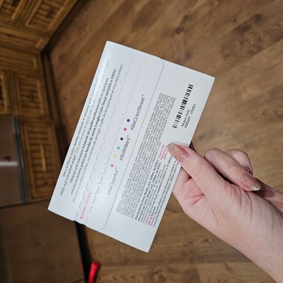 Color Street Nail Strips - Mojave Gold - Picture 2 of 3